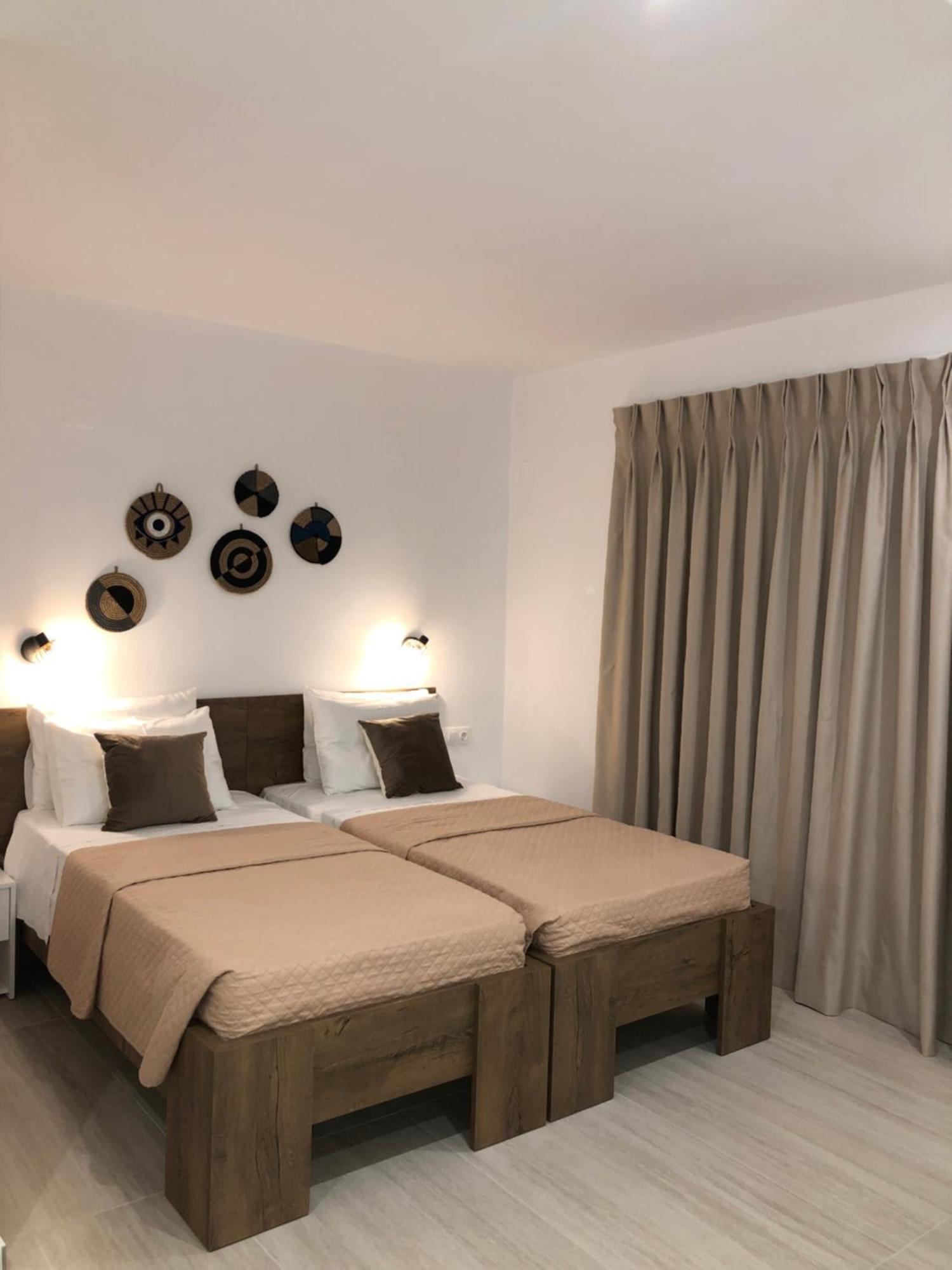 Fiosal Apartments 3 Skiathos Town Exterior photo